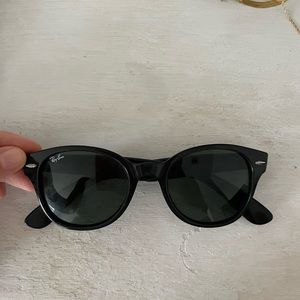Rayban round wayfarer sunglasses